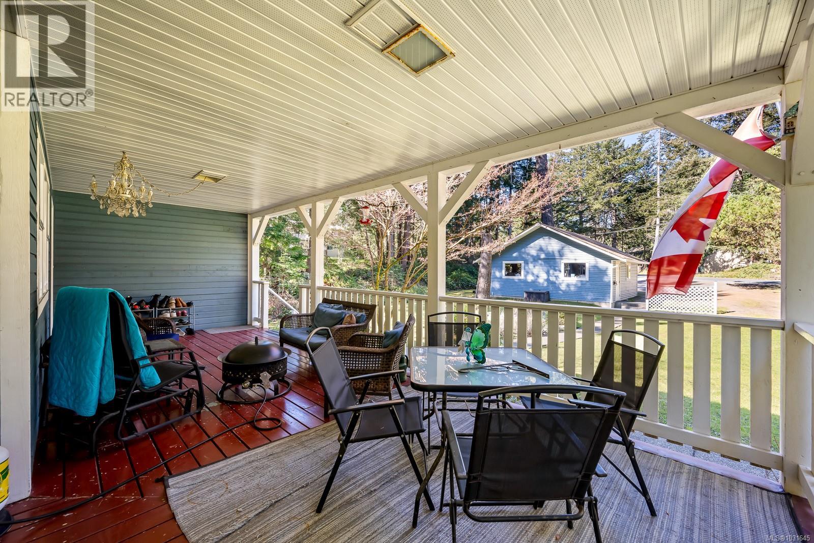 745 Lazo Rd - 25
