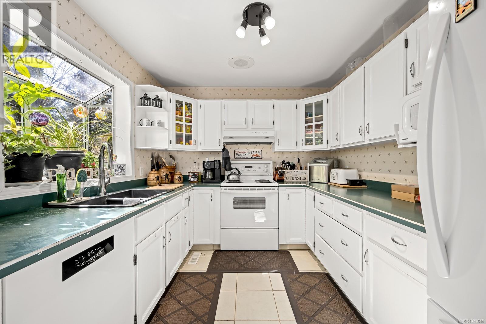 745 Lazo Rd - 44