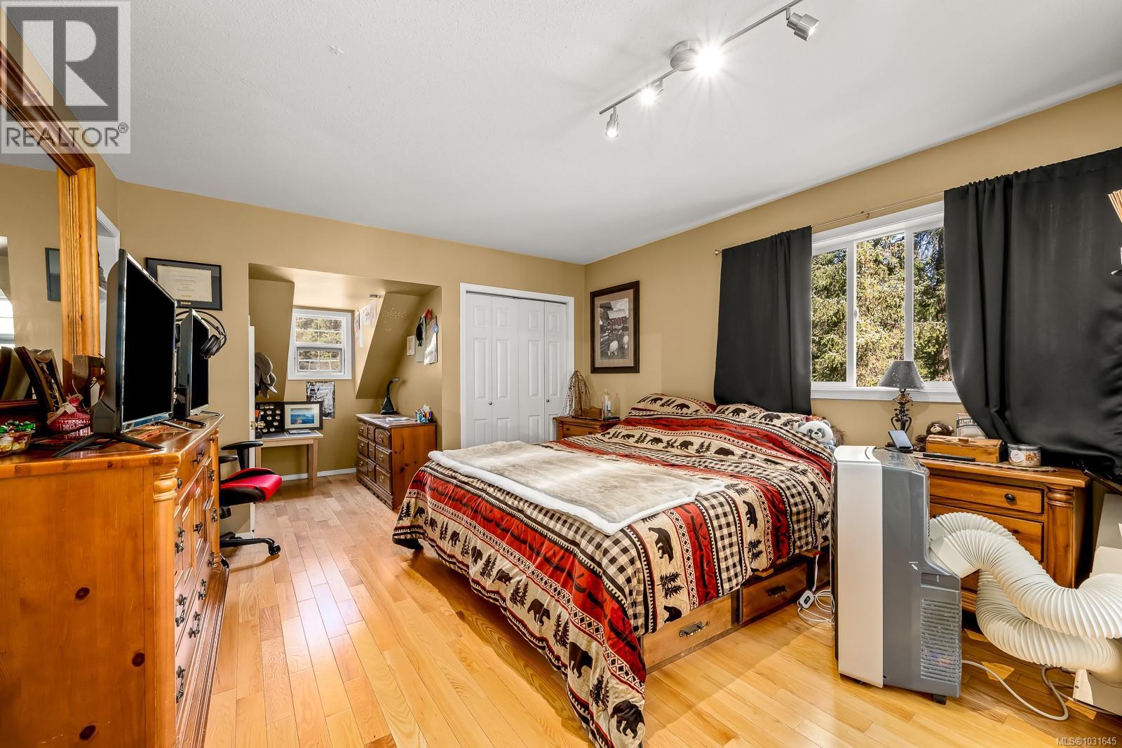 745 Lazo Rd - 61