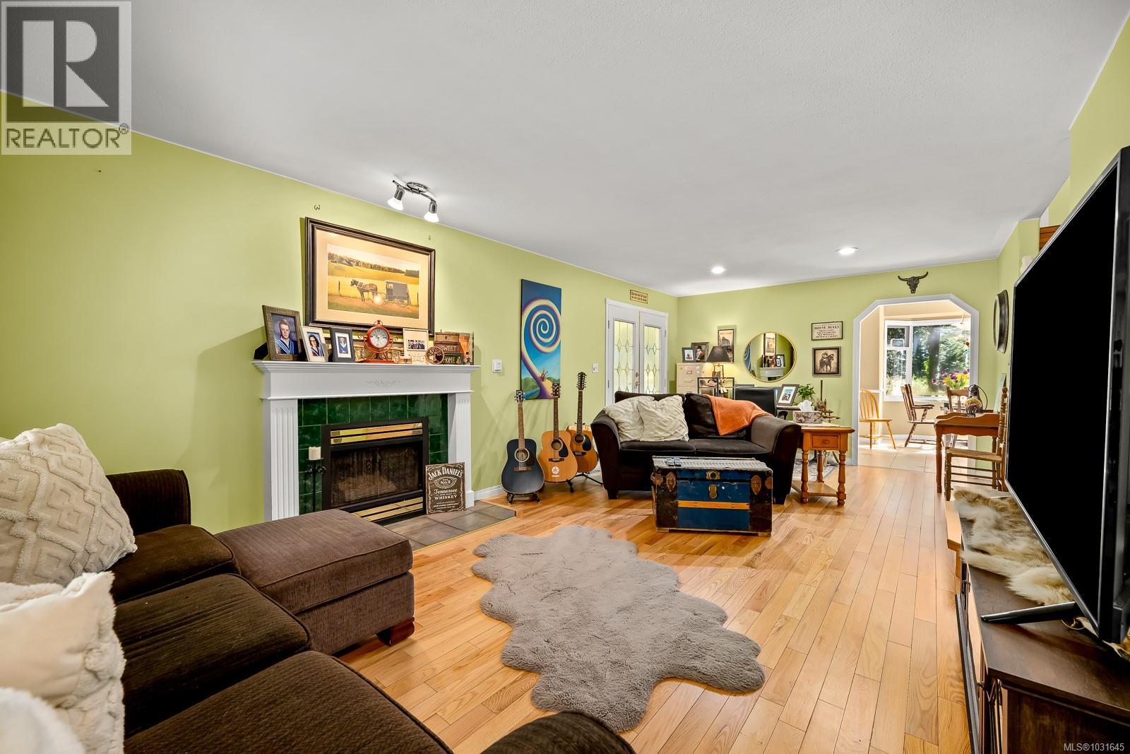 745 Lazo Rd - 53