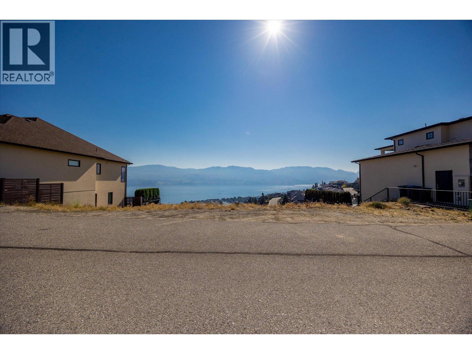 3231 Pinot Noir Place, West Kelowna