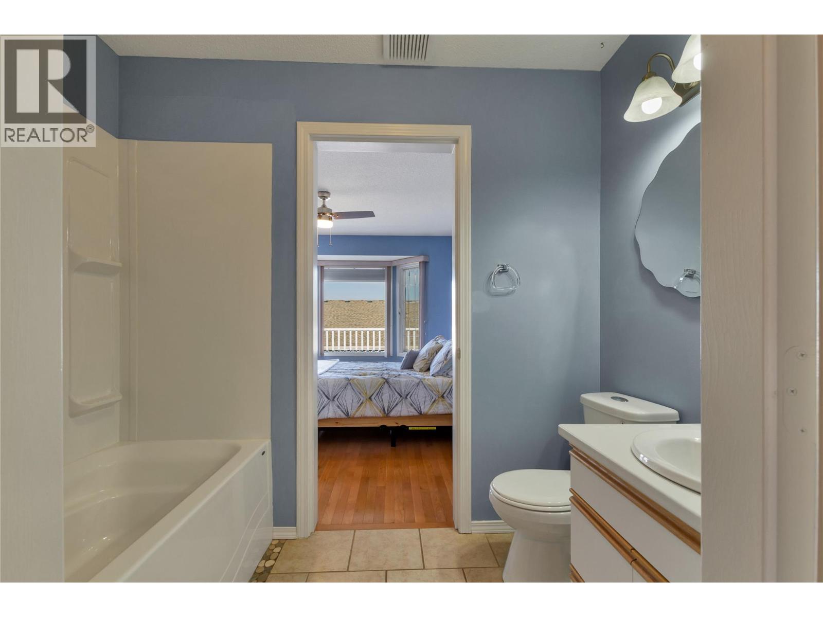 3906 Pleasant Valley Road Unit# 10, Vernon