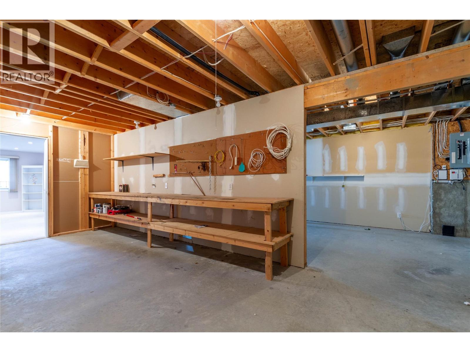 3906 Pleasant Valley Road Unit# 10, Vernon