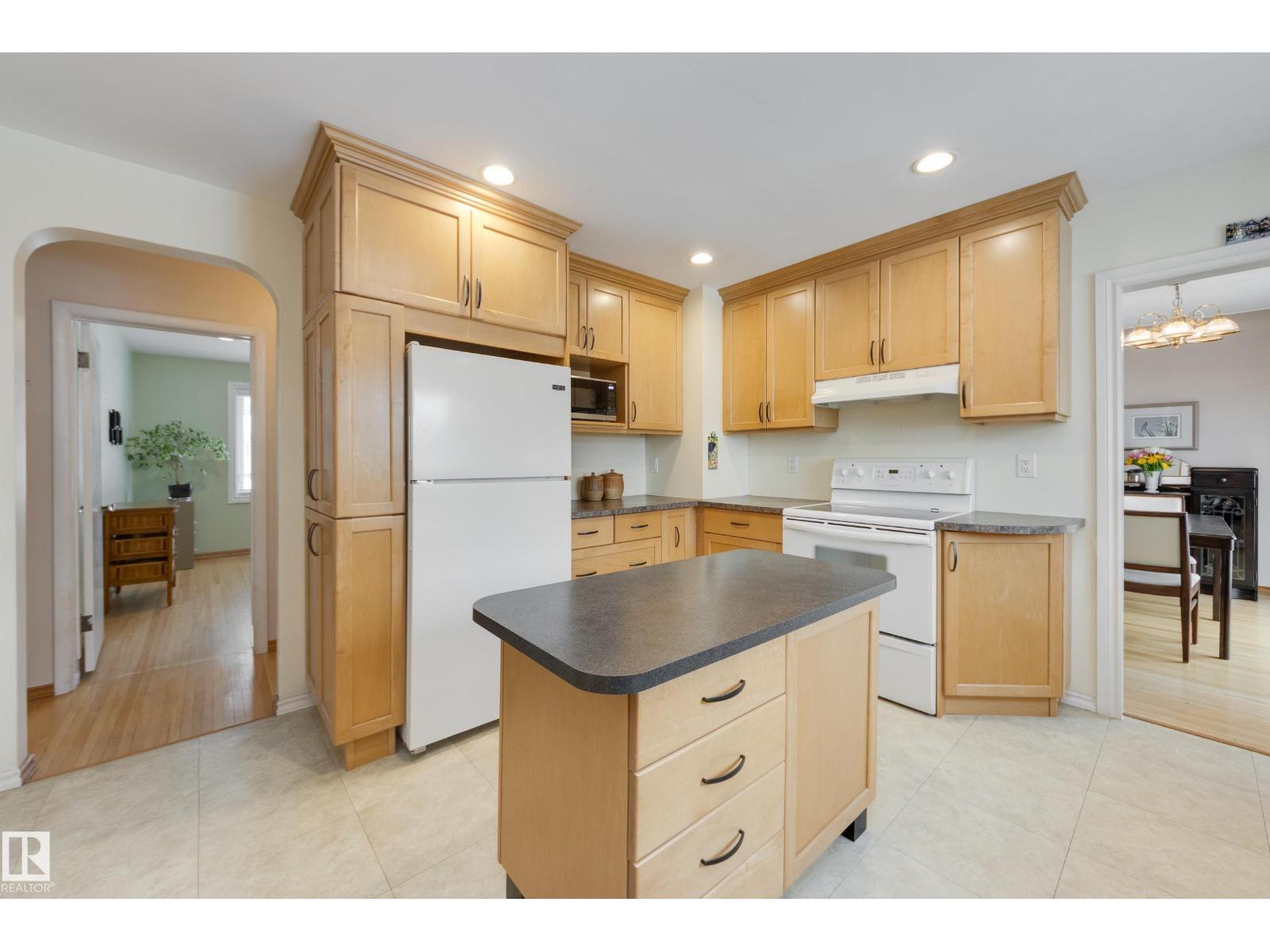 10626 130 ST NW, Edmonton