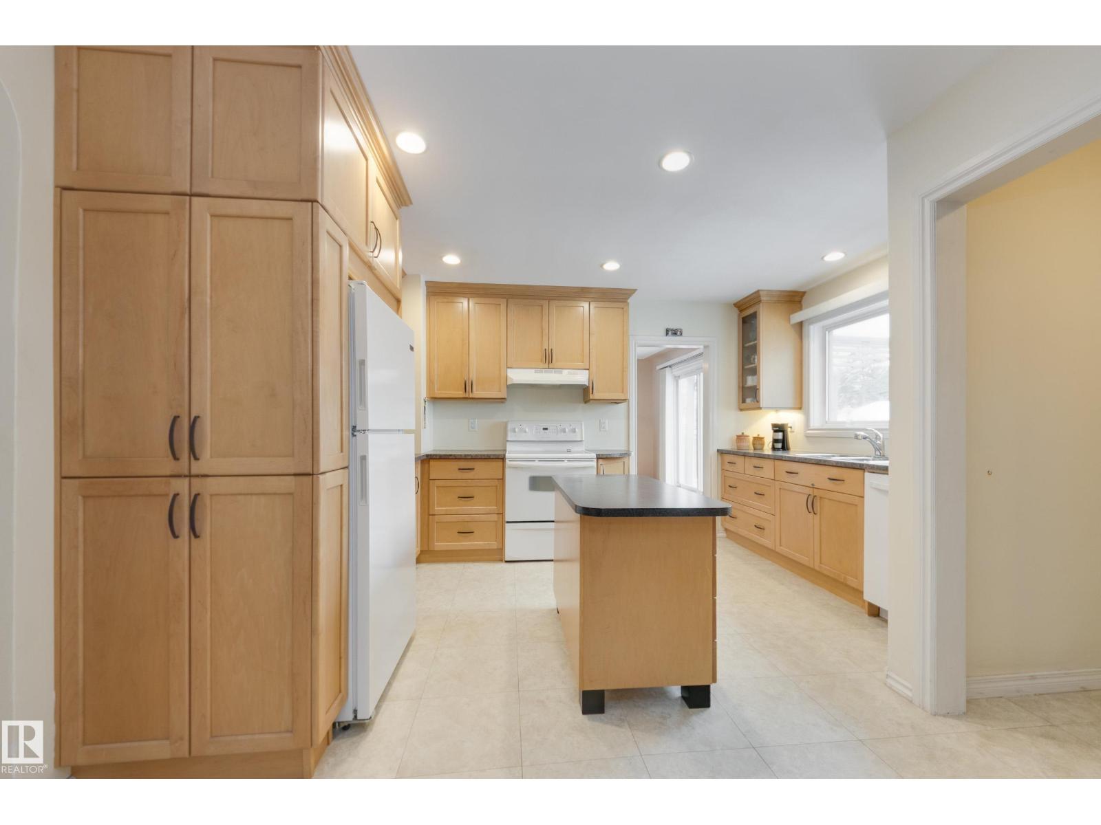 10626 130 ST NW, Edmonton