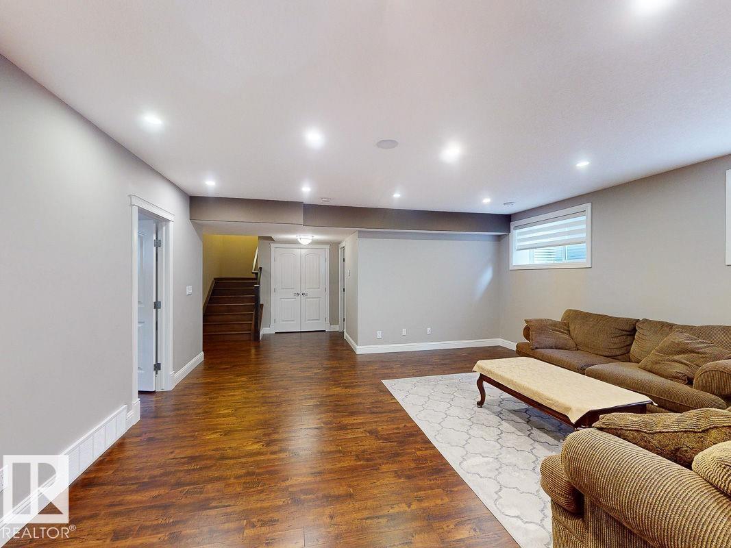 10617 174A AV NW - 32