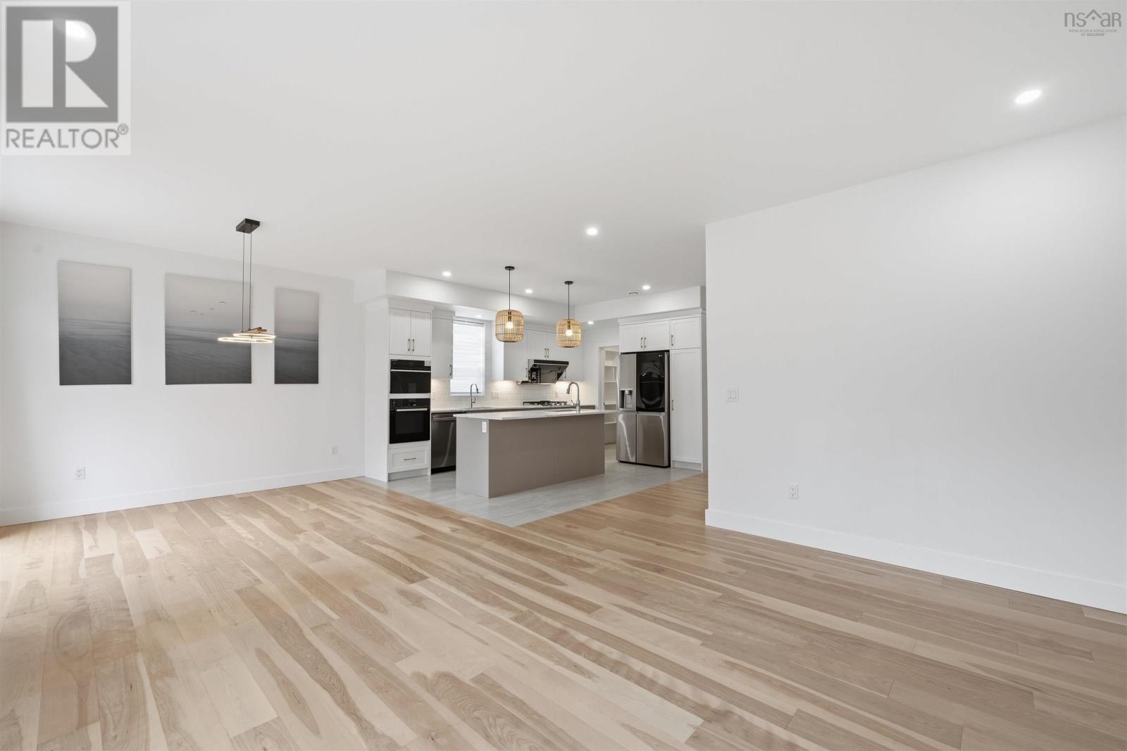 Property 22 of 43 of 191 TALUS Avenue