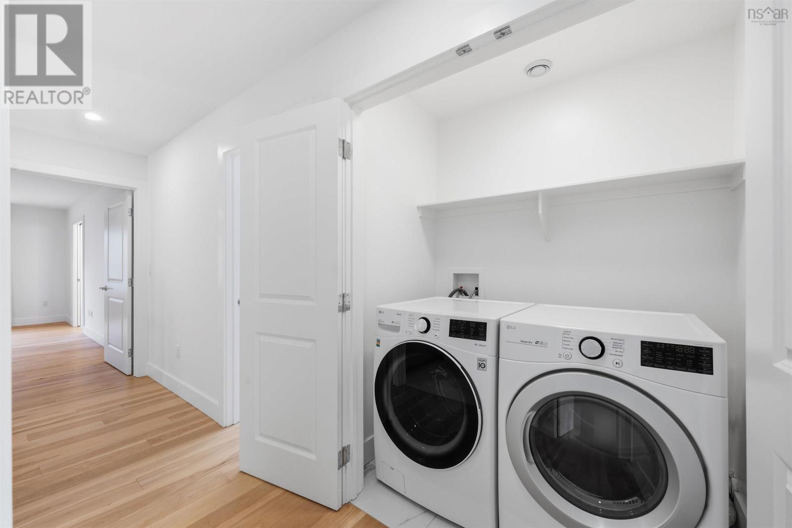 Property 40 of 43 of 191 TALUS Avenue