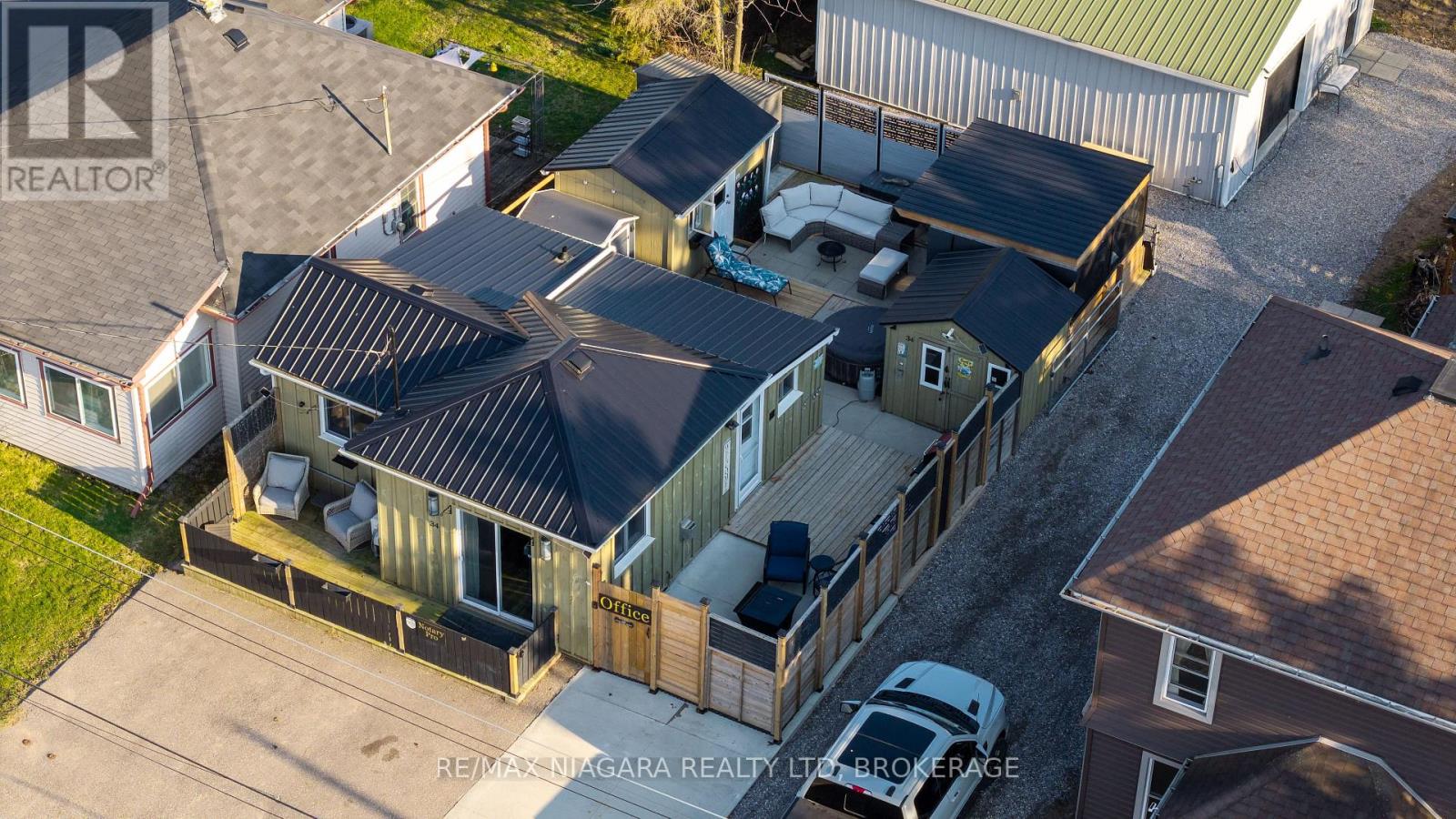 34 PANSY AVENUE — photo 26