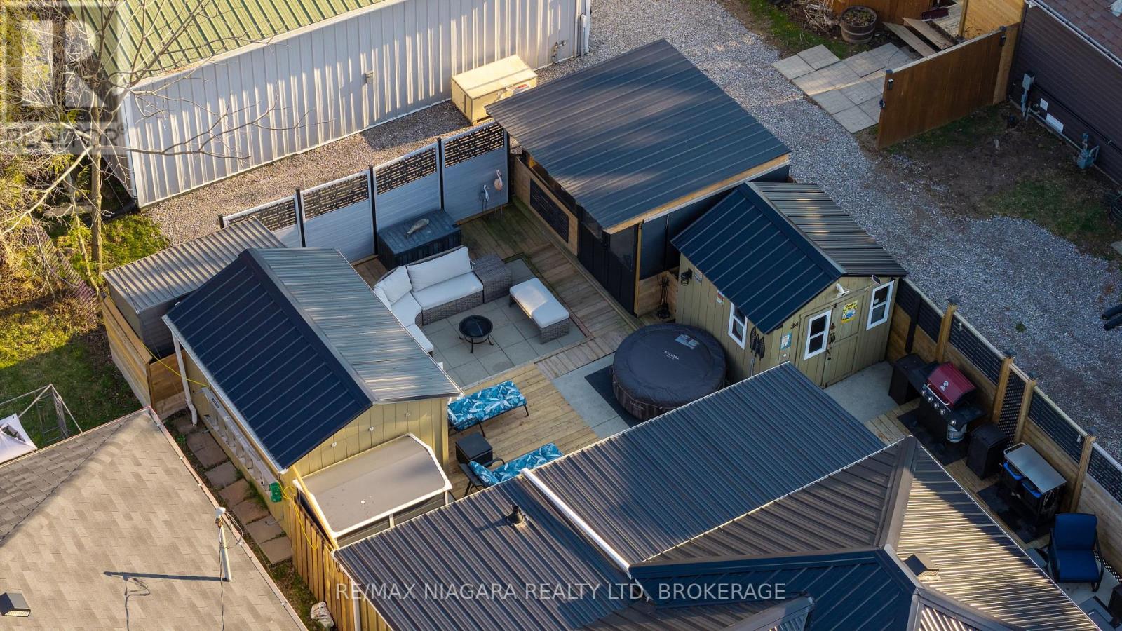 34 PANSY AVENUE — photo 27