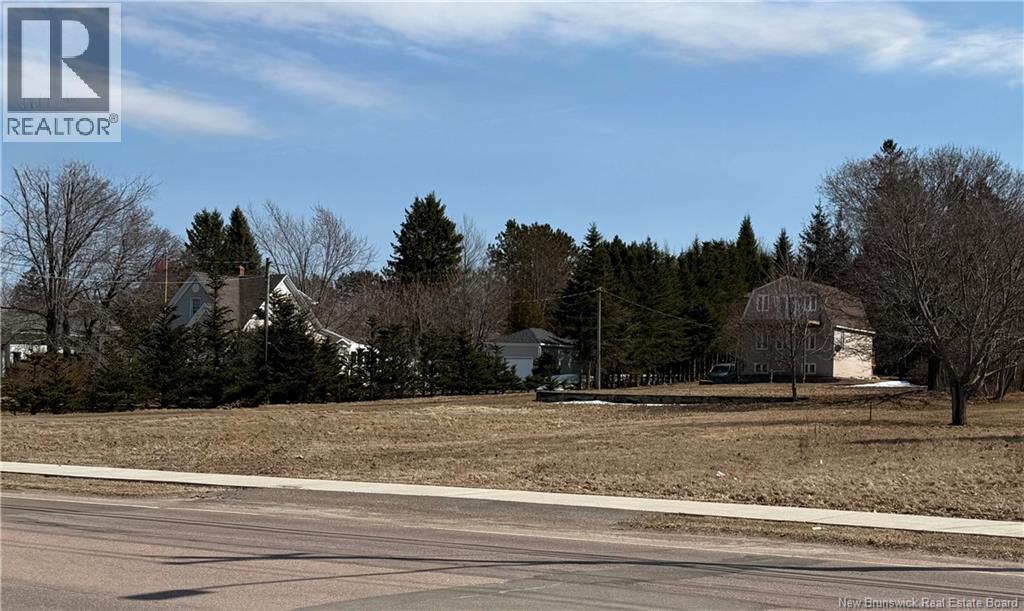 Lot Main St.