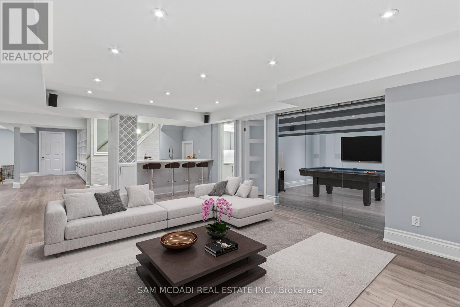 Virtual Staging