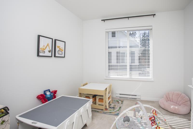 Photo 34