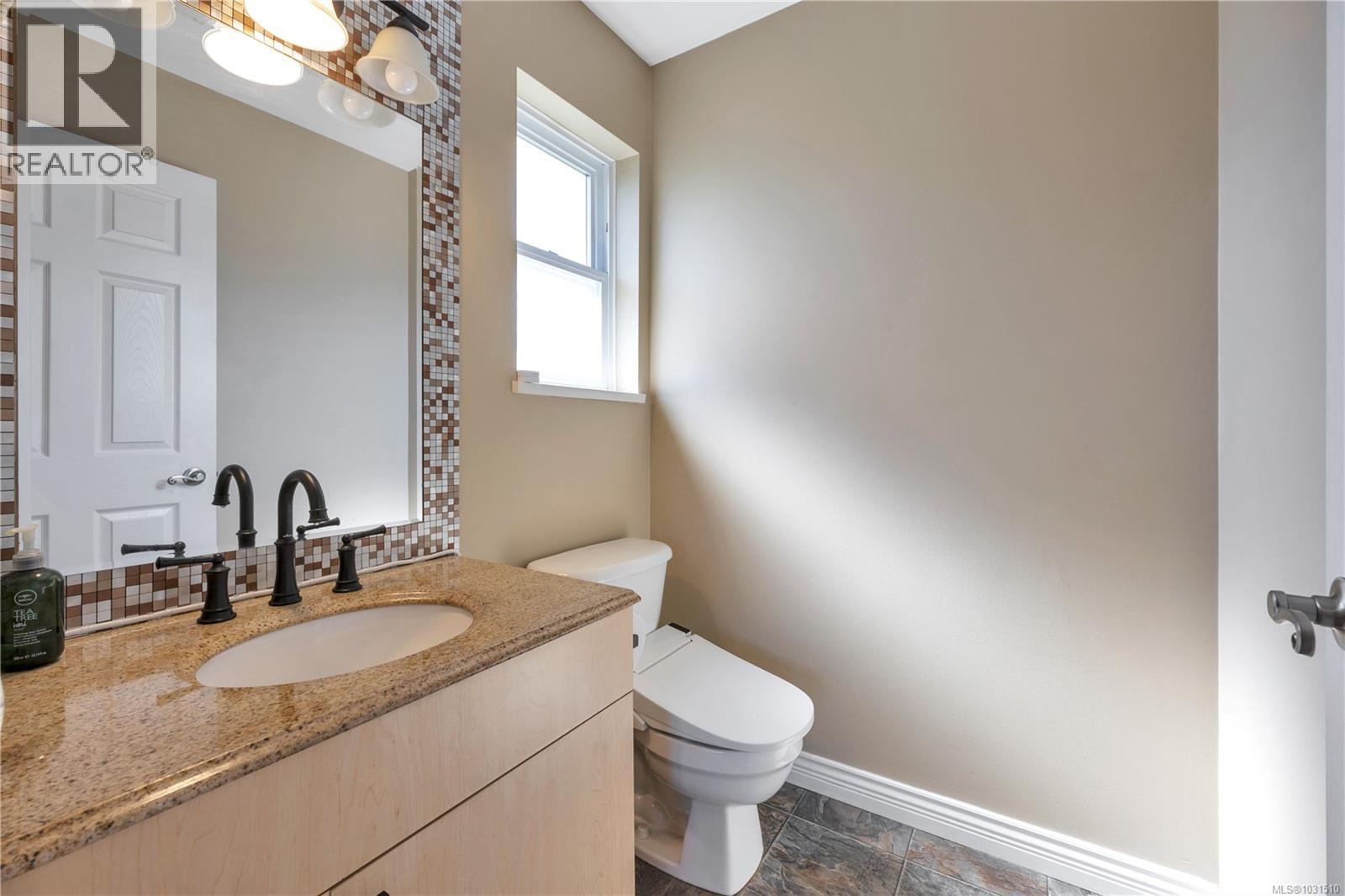 2188 SWALLOW CRES - 19