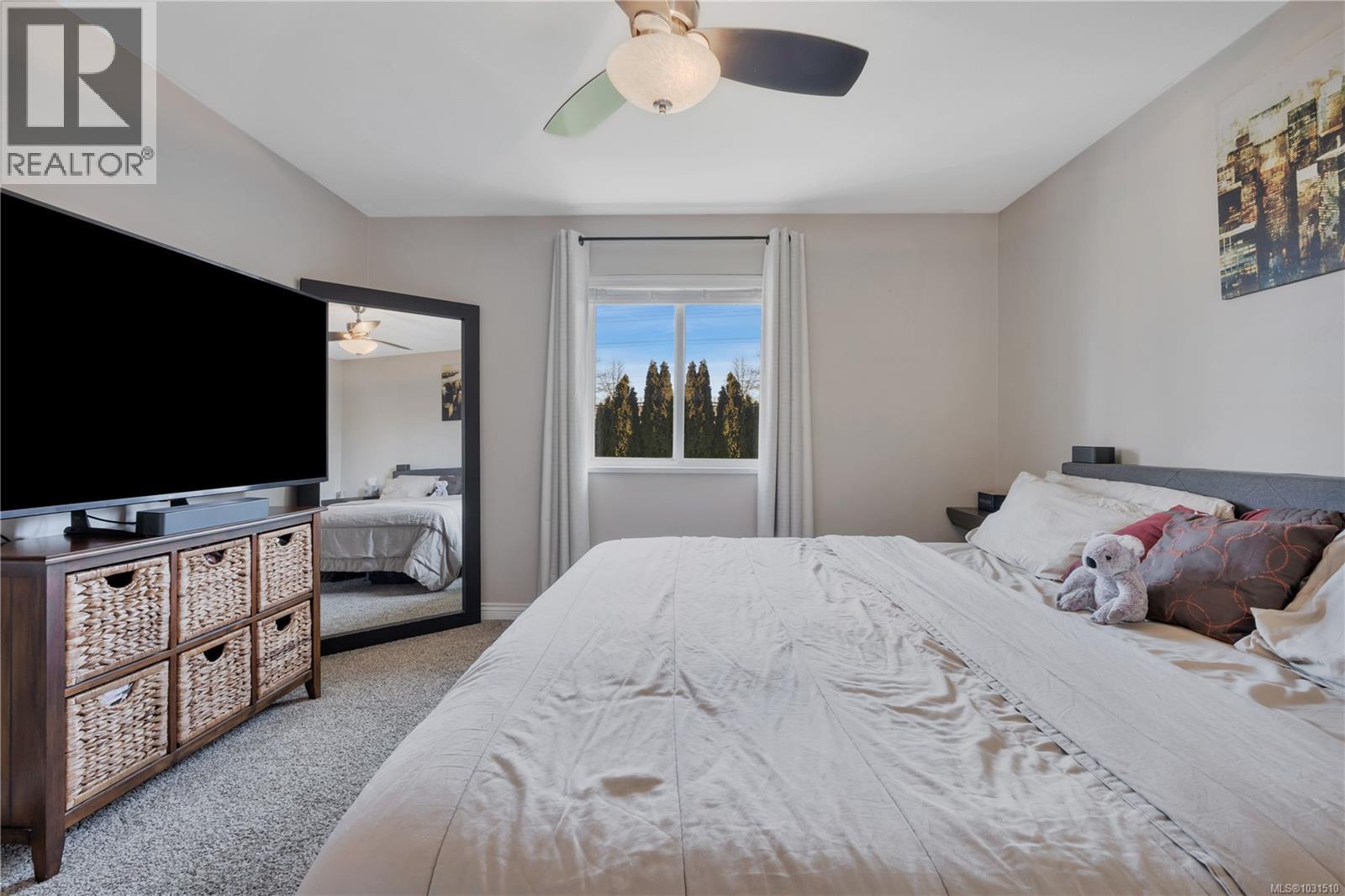 2188 SWALLOW CRES - 21