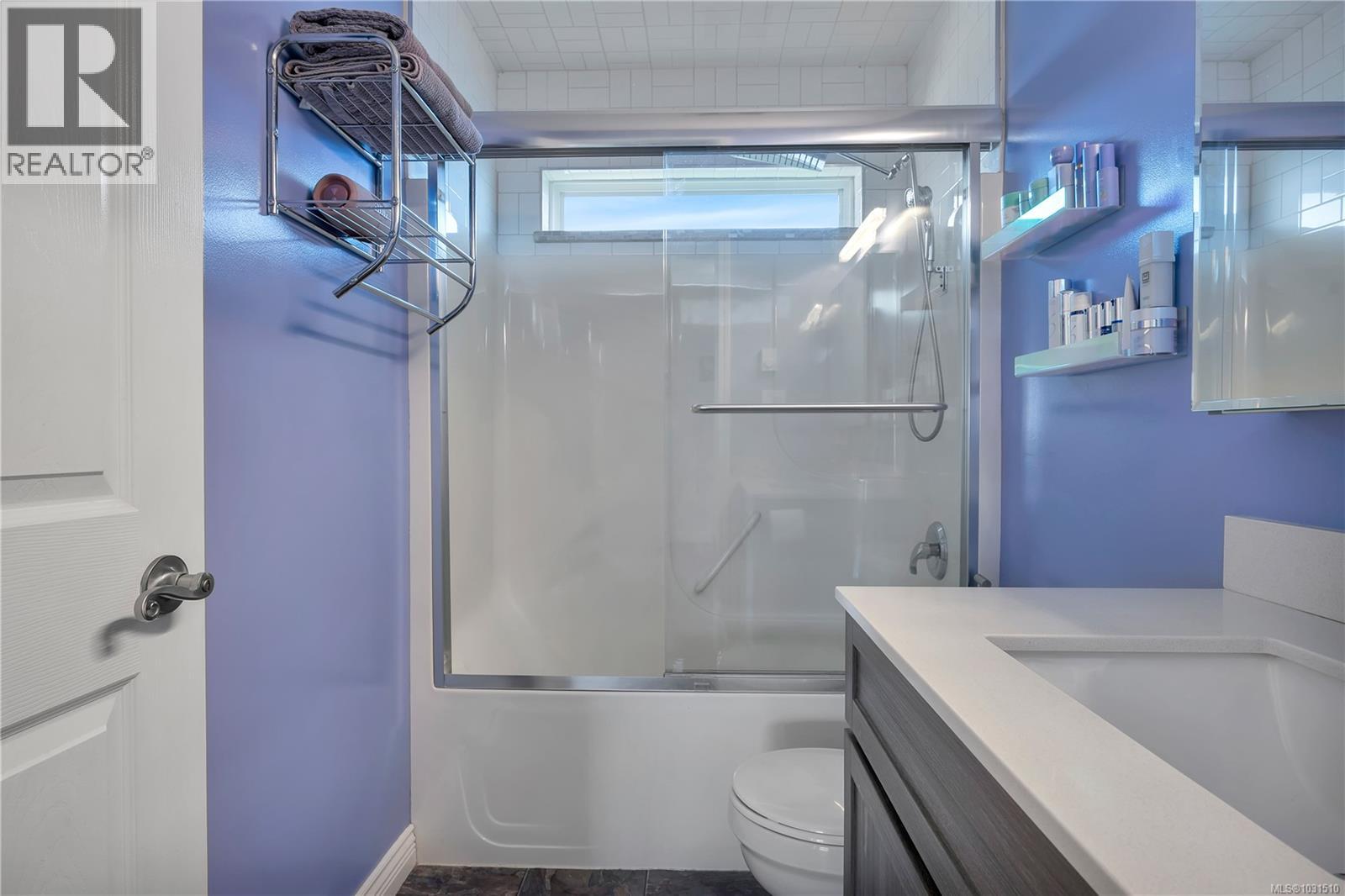 2188 SWALLOW CRES - 23