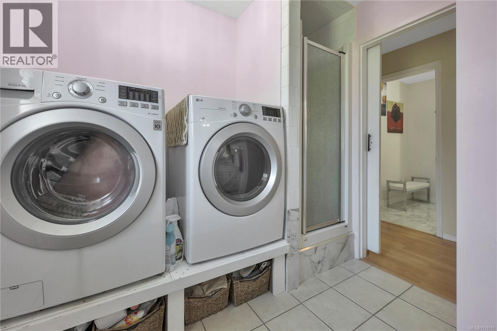 2188 SWALLOW CRES - 25