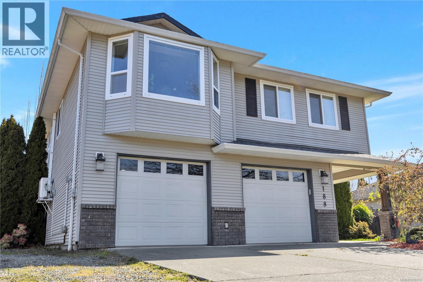 2188 SWALLOW CRES - 38