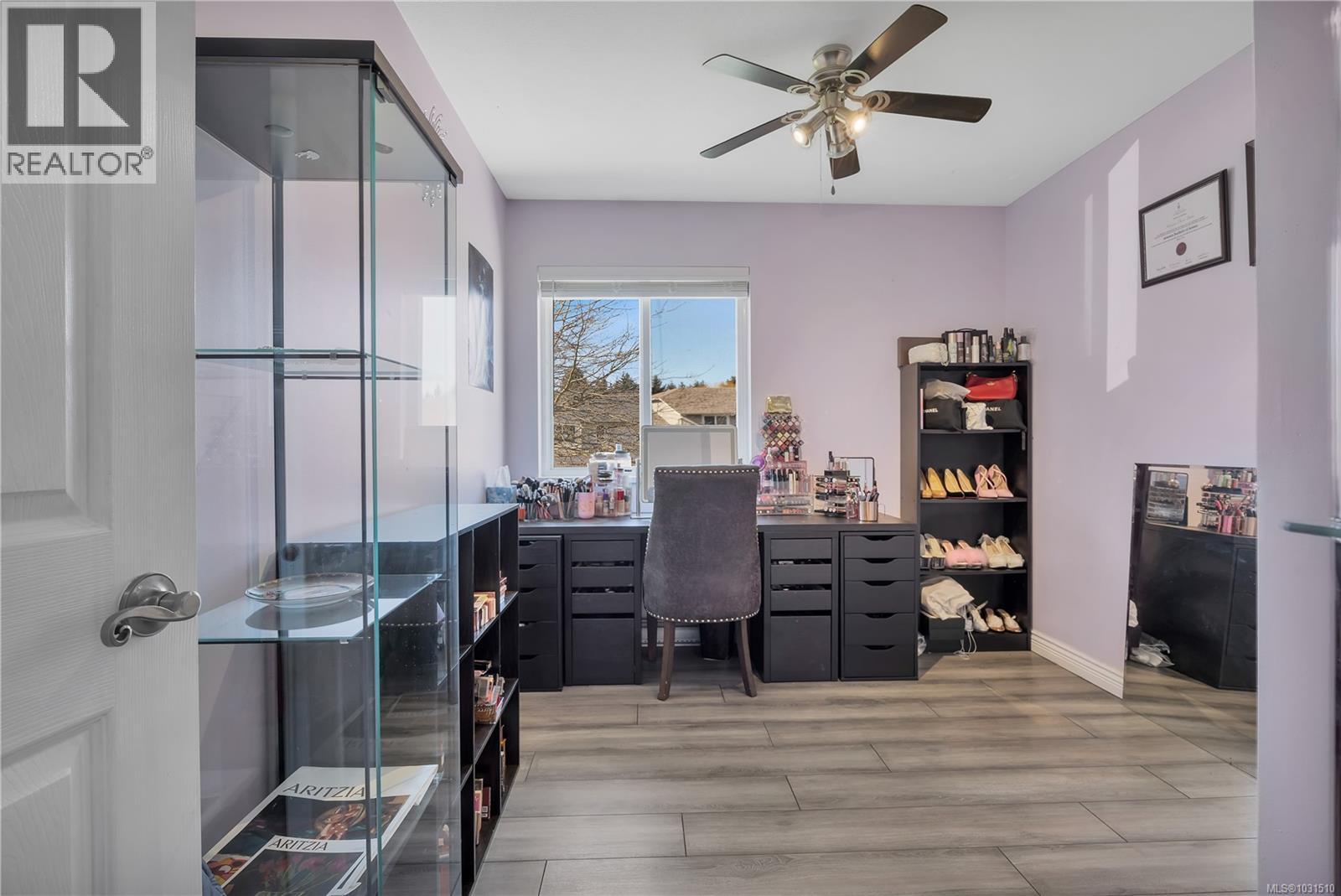 2188 SWALLOW CRES - 8