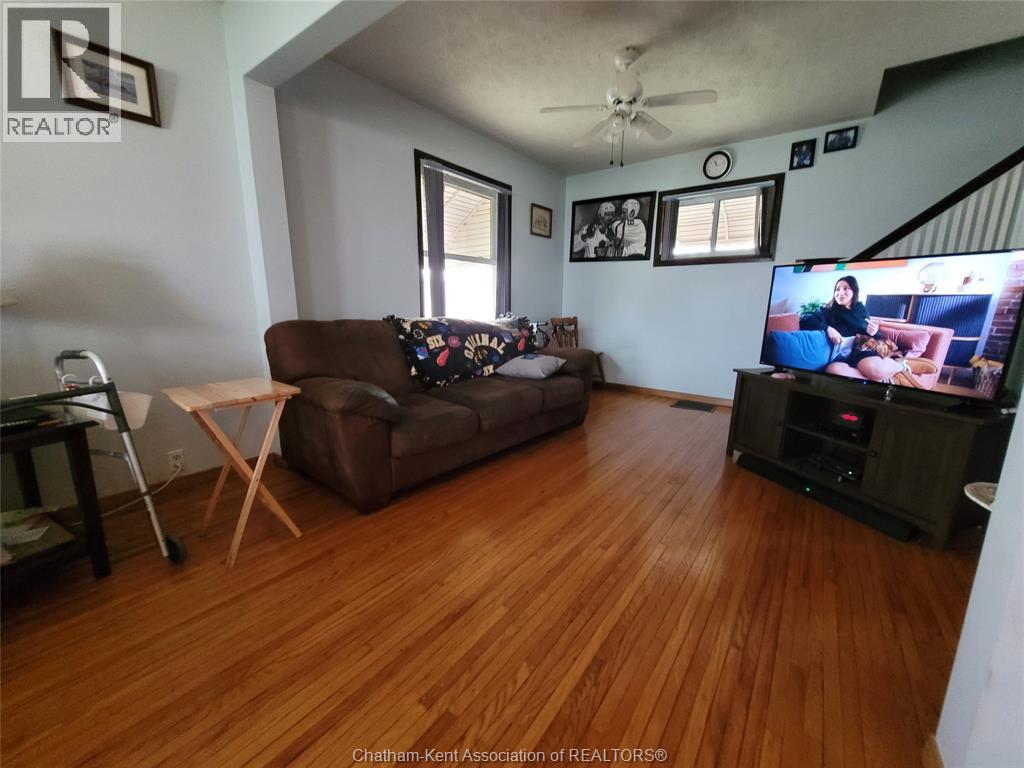 670 PARK AVENUE WEST - 6