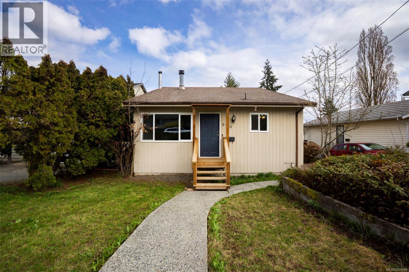 650 HAMILTON AVE - 14