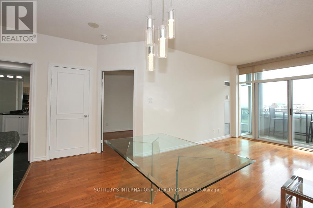 #SPH22 600 QUEENS QUAY W - 14