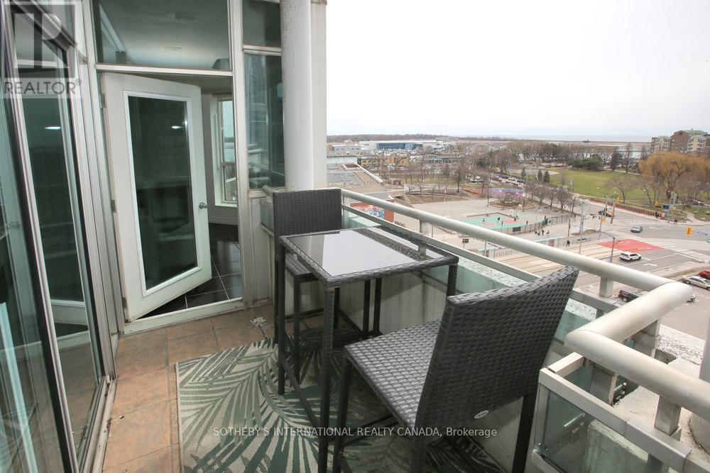 #SPH22 600 QUEENS QUAY W - 24
