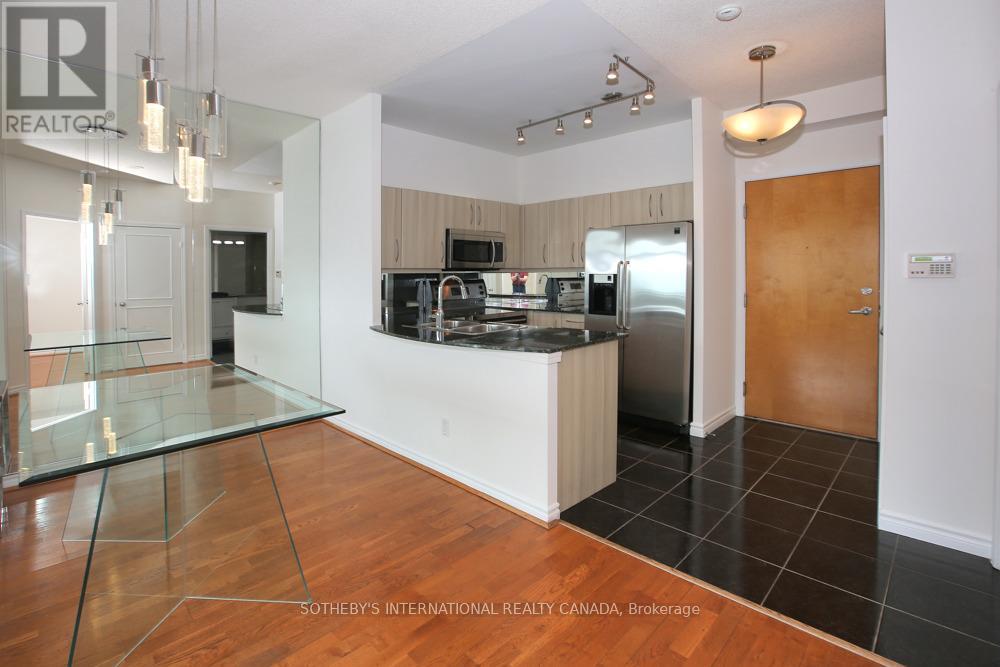 #SPH22 600 QUEENS QUAY W - 8