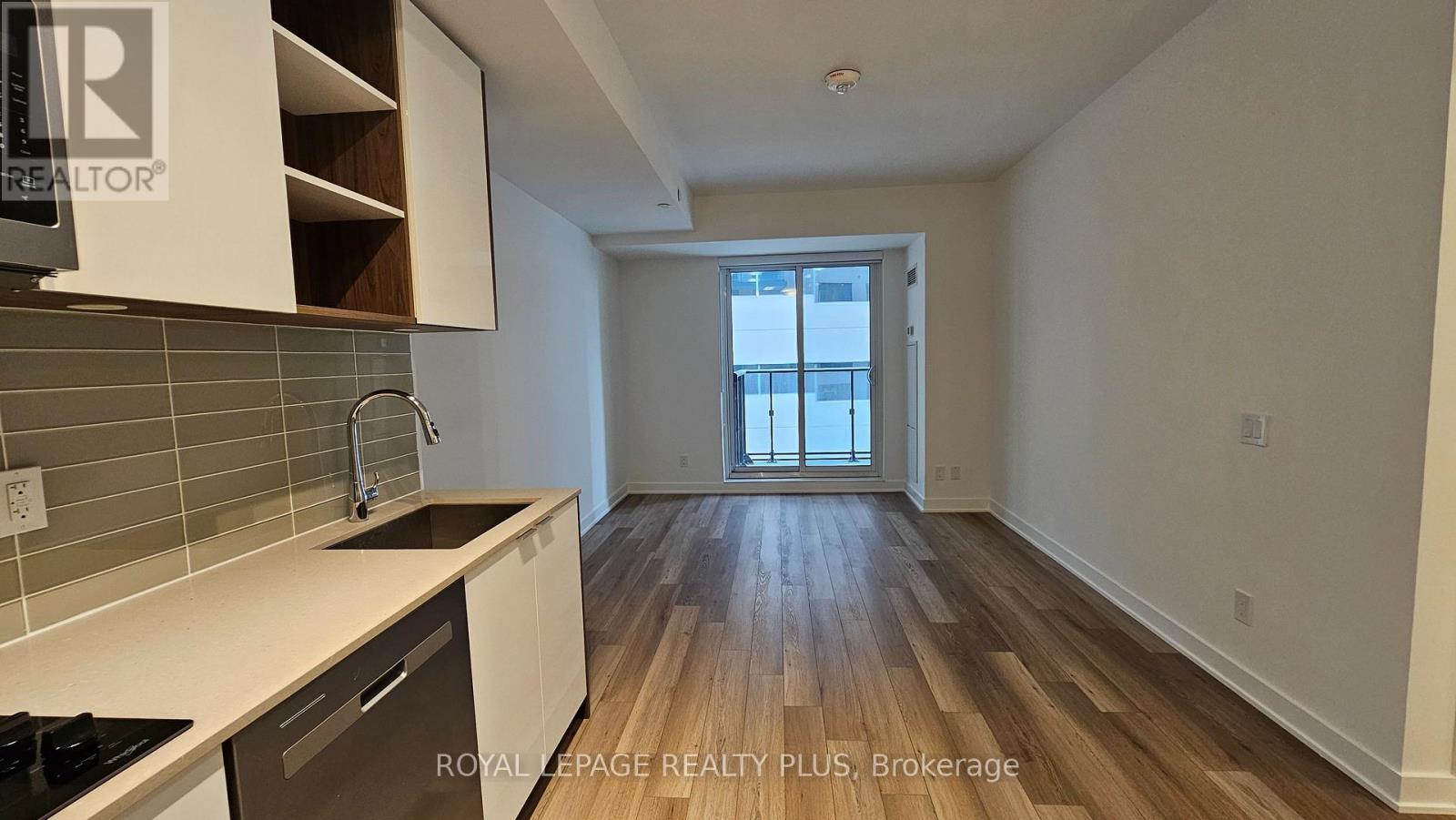 638 - 543 RICHMOND STREET W