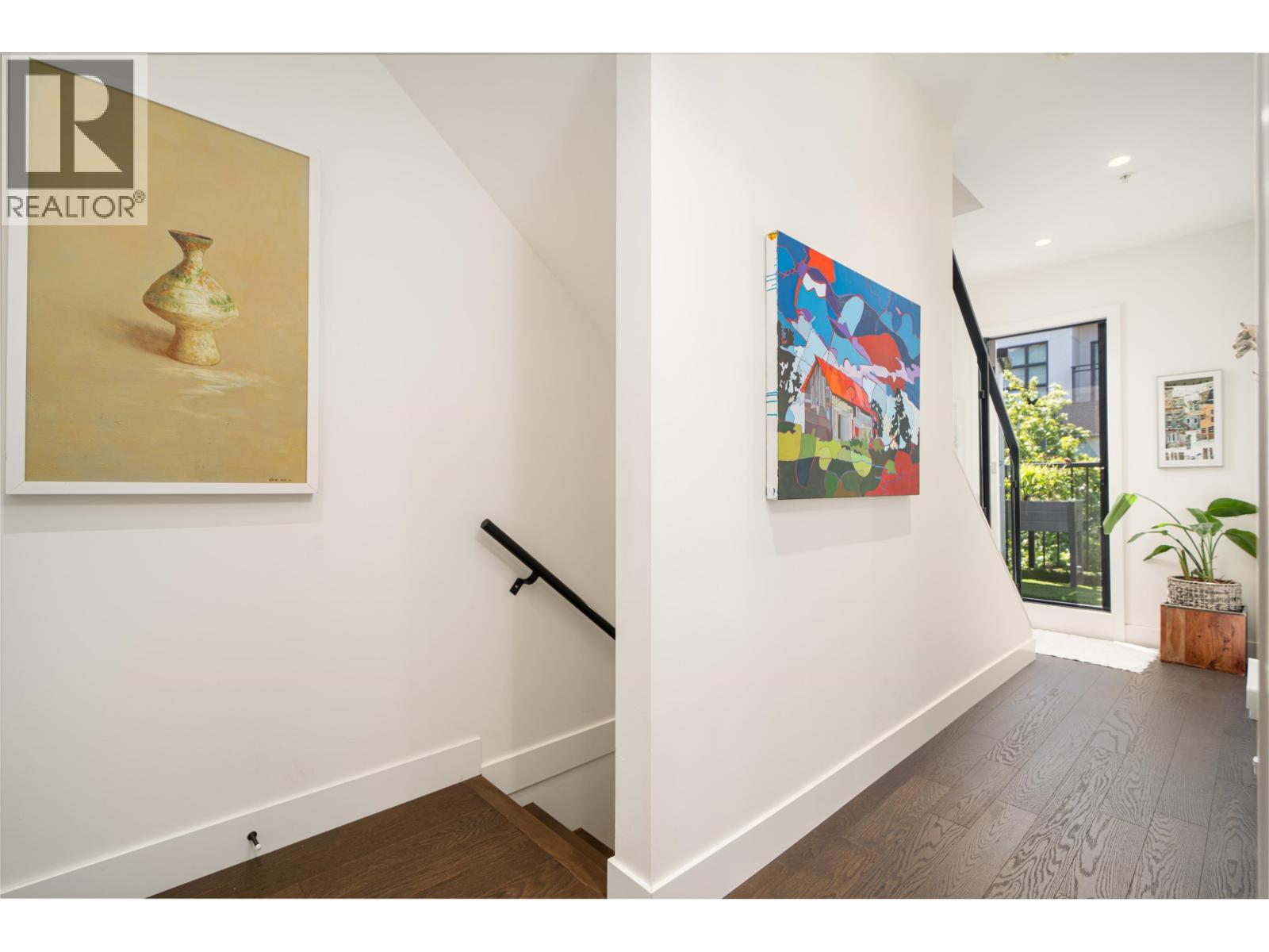 6 83 MOODY STREET, Port Moody