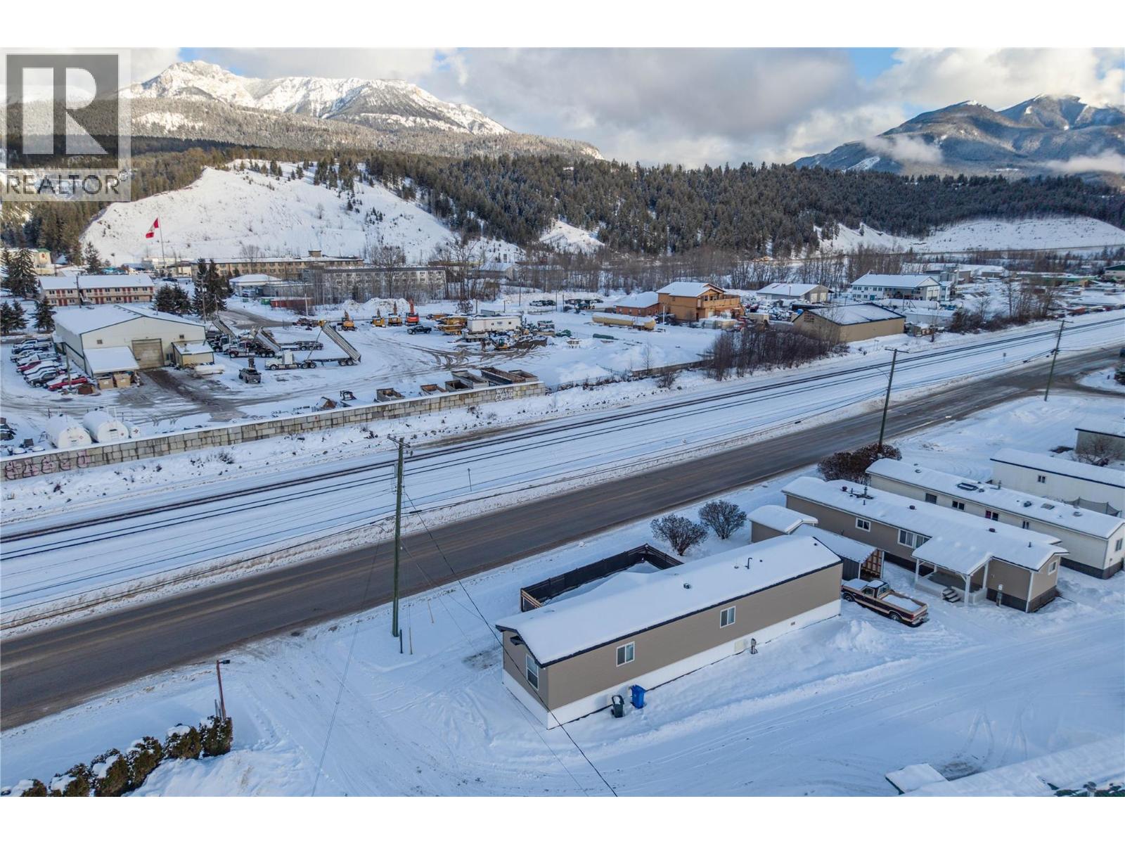 #1A 1117 10TH AVENUE N - 21