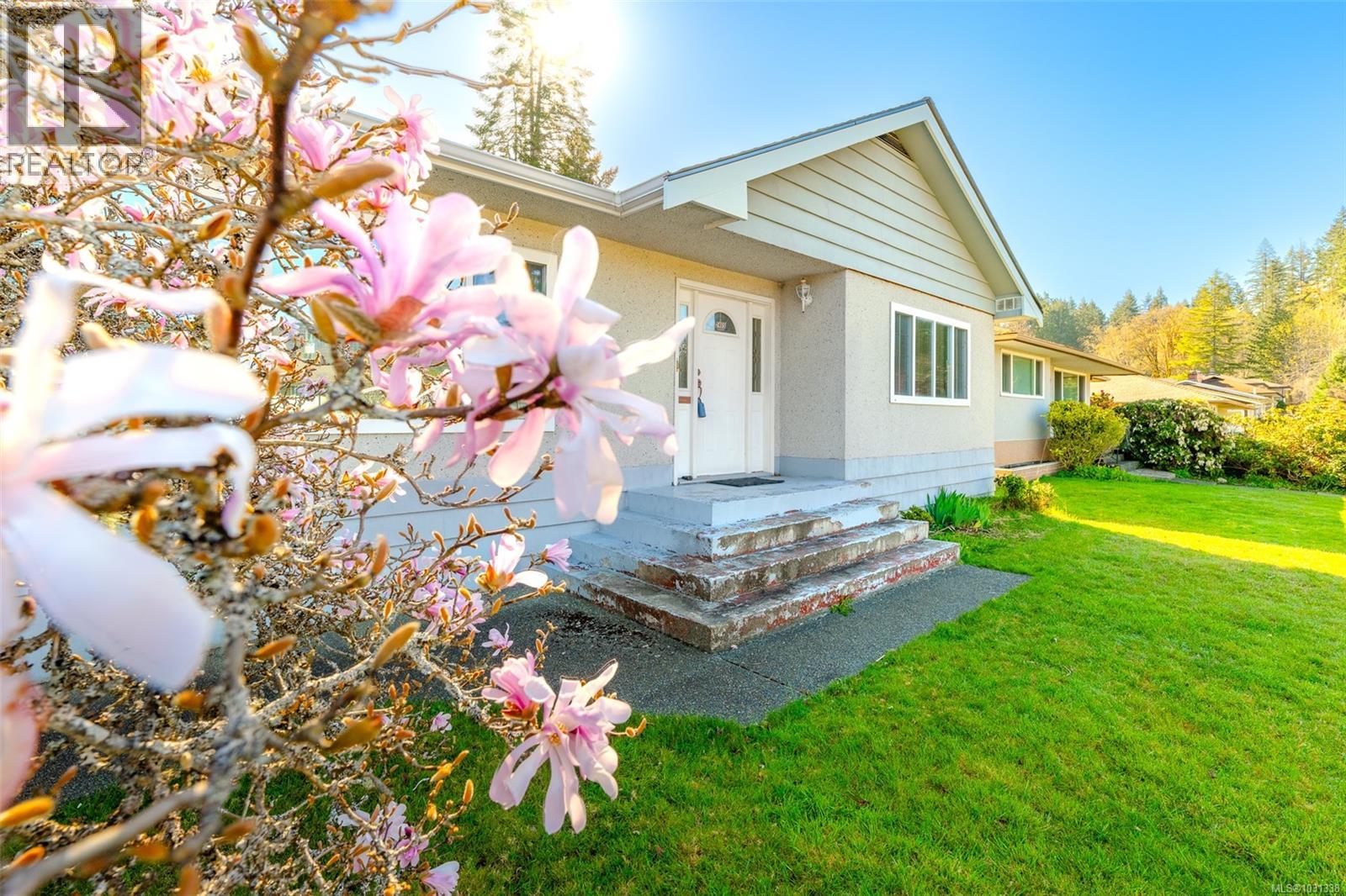 2465 6th Ave, Port Alberni