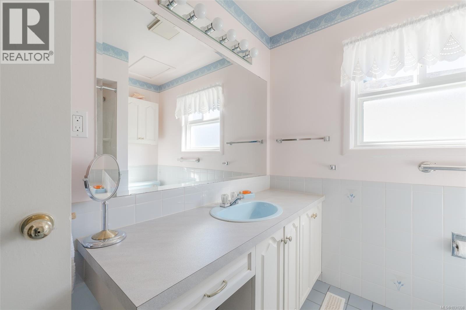 2465 6th Ave, Port Alberni