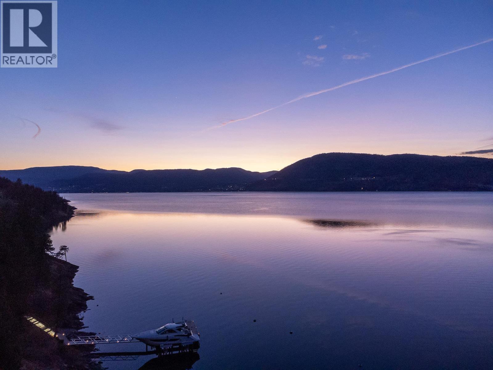 6850 Lakeshore Road, Kelowna