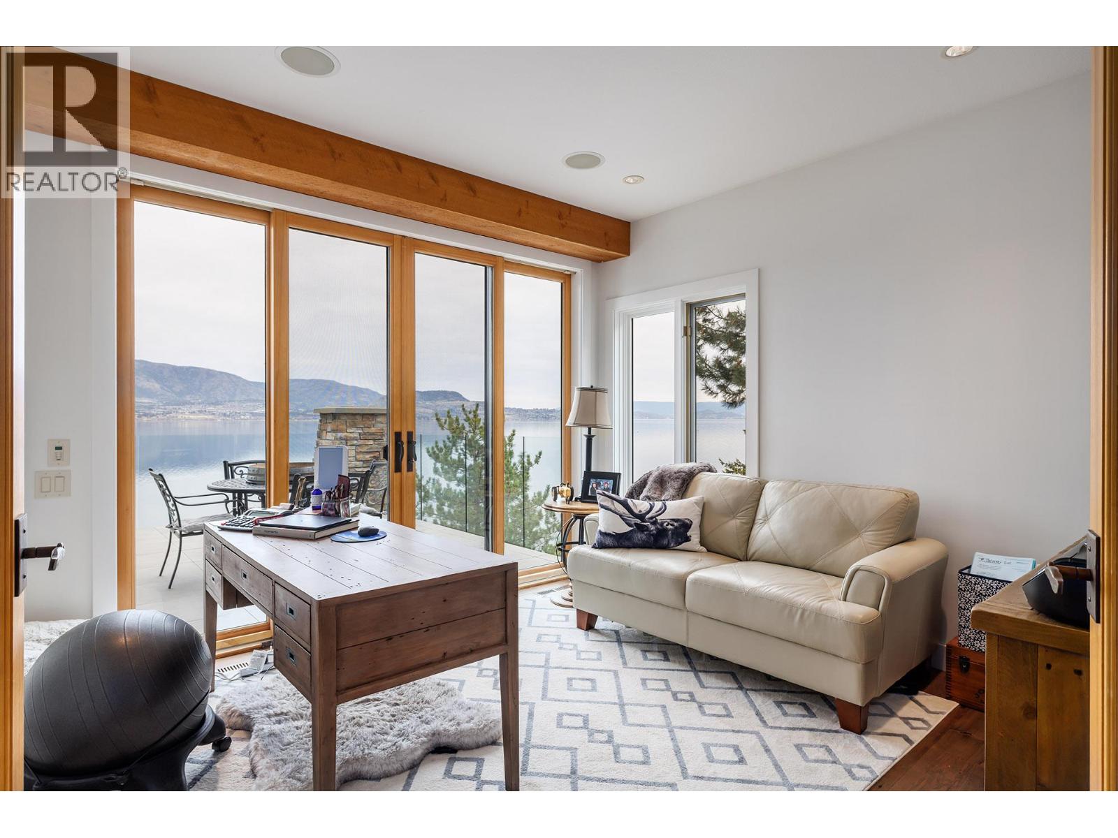 6850 Lakeshore Road, Kelowna