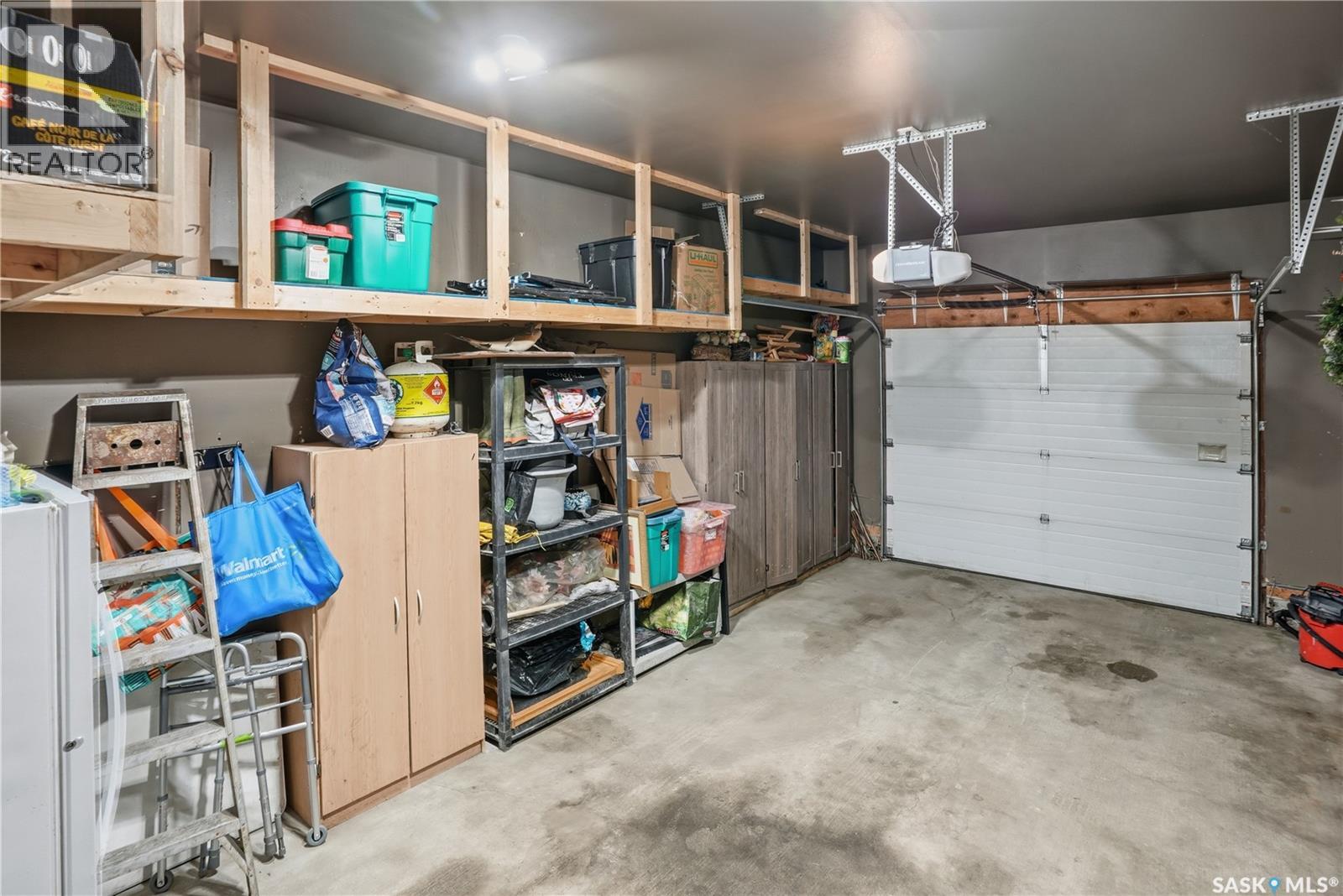 #111 2501 WINDSOR PARK ROAD - 32