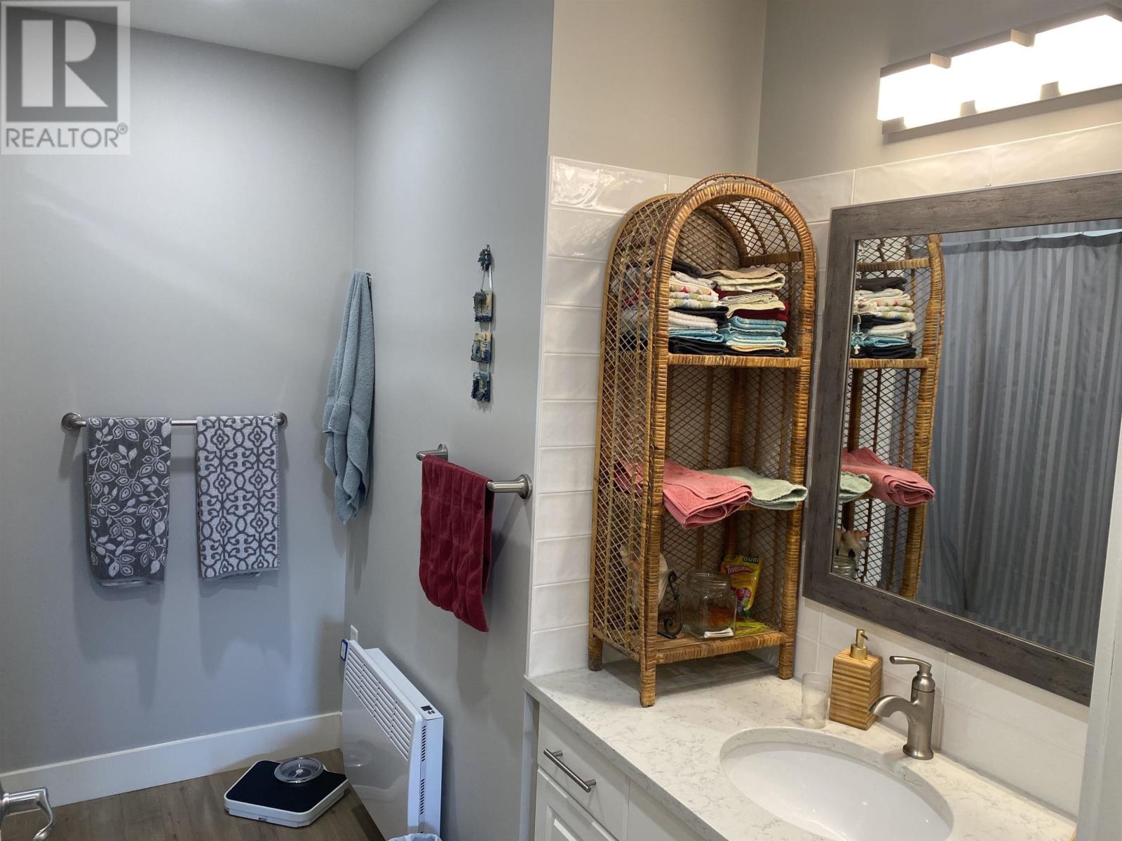 125 Oak Drive - 8