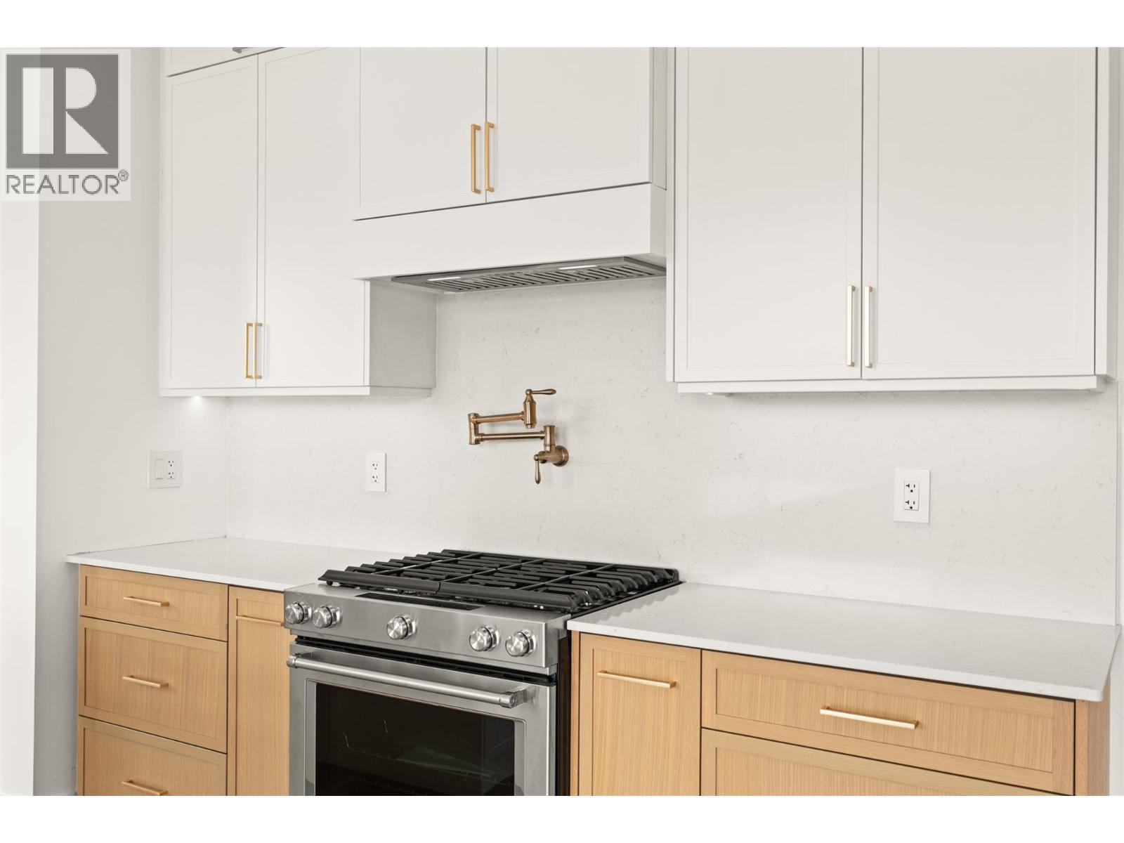 8924 Tavistock Road, Vernon