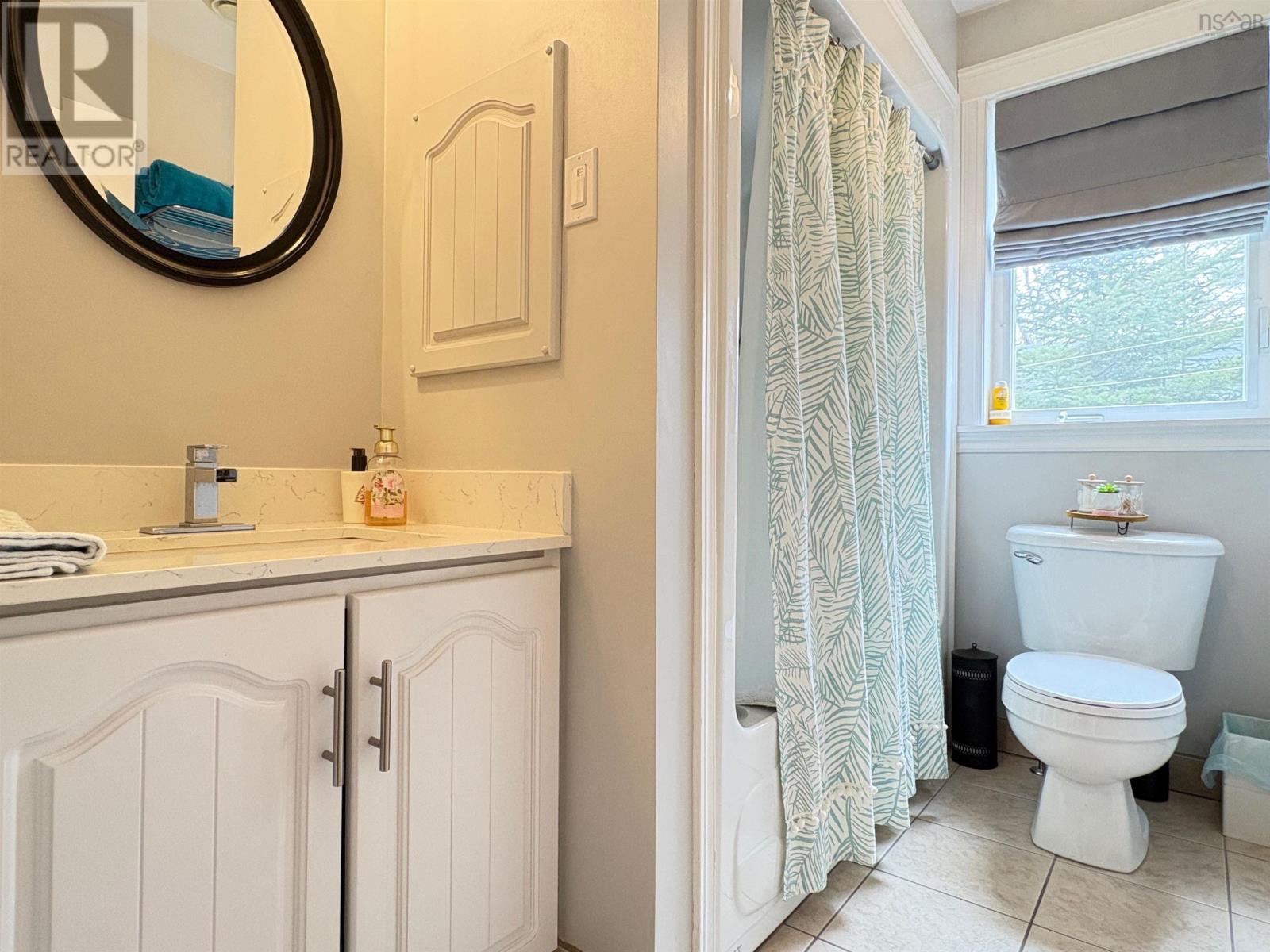 Property 16 of 35 of 137 Beaver Point Road