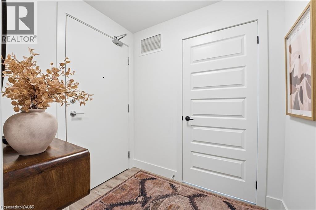 #516 107 ROGER STREET - 6