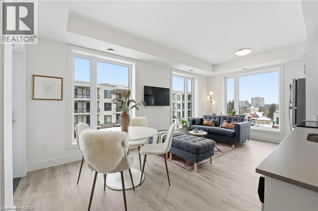 #516 107 ROGER STREET - 9