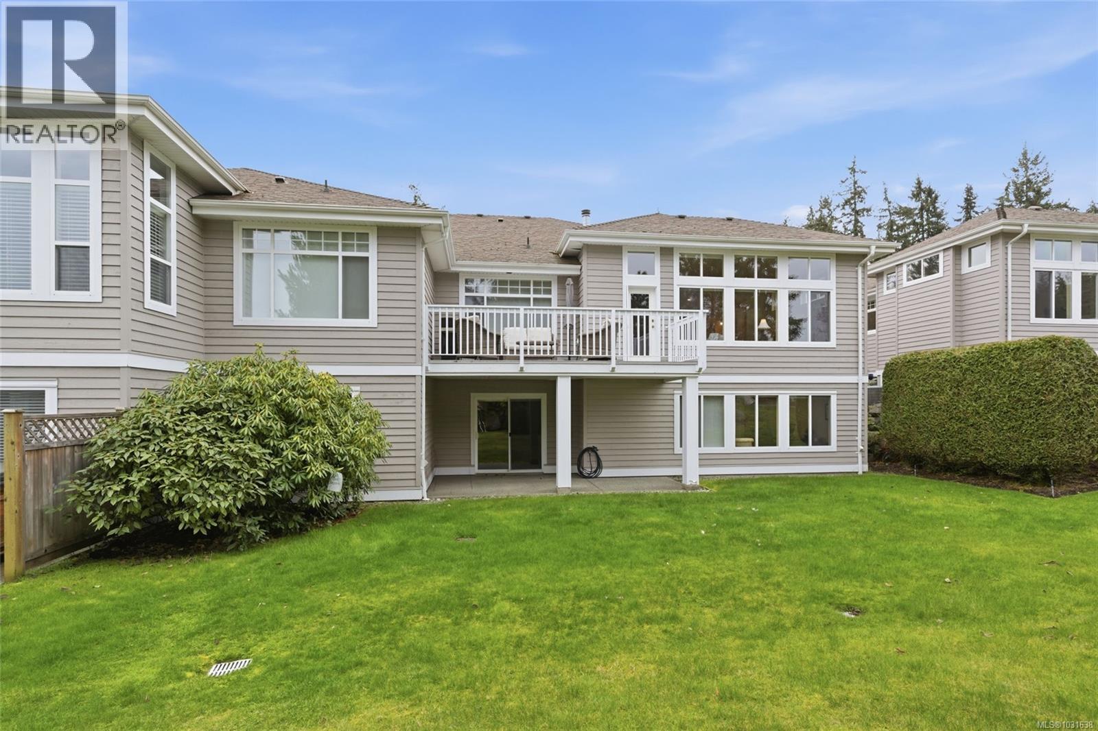 1403 Cape Cod Dr, Parksville