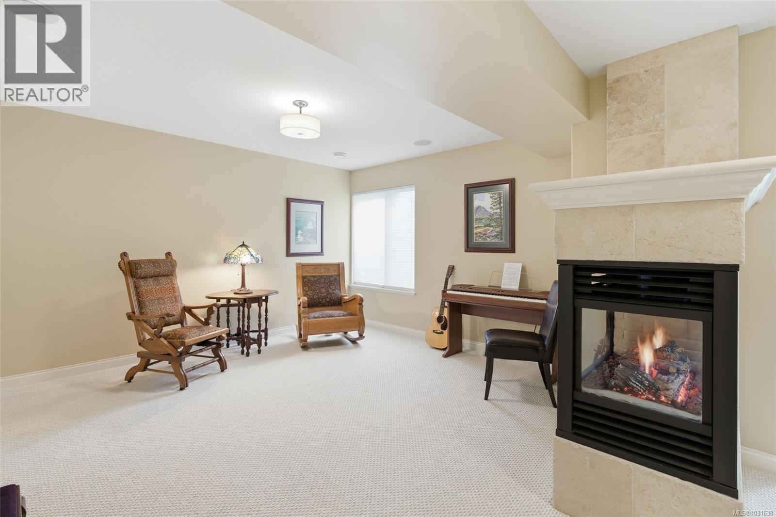 1403 Cape Cod Dr, Parksville