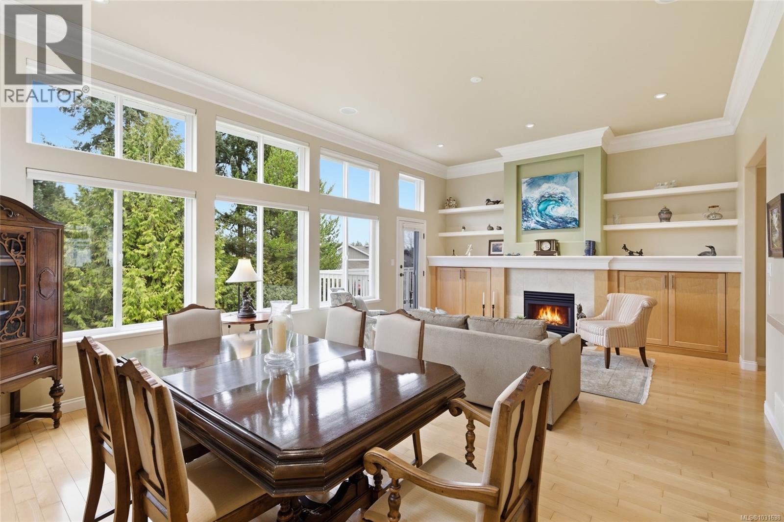 1403 Cape Cod Dr, Parksville