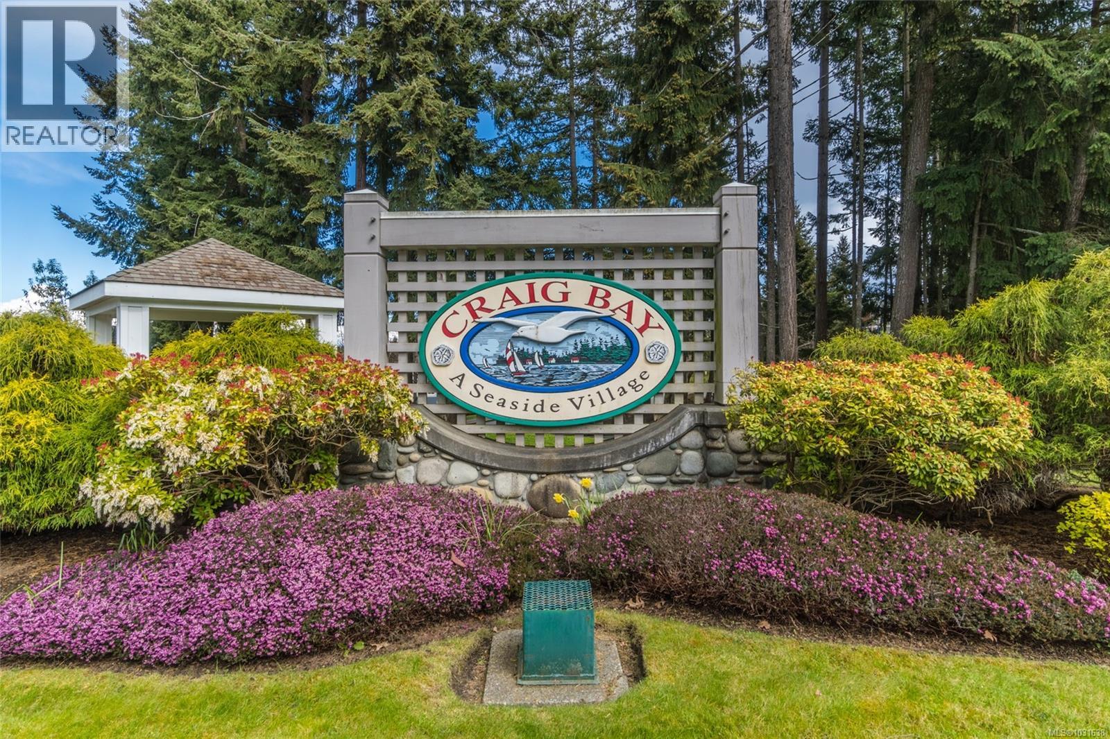 1403 Cape Cod Dr, Parksville