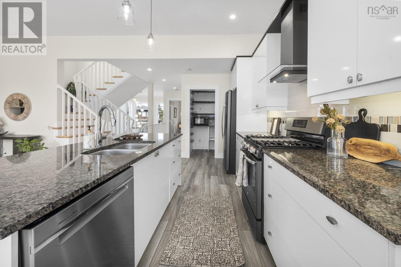 Property 17 of 50 of 78 Bramwell Court