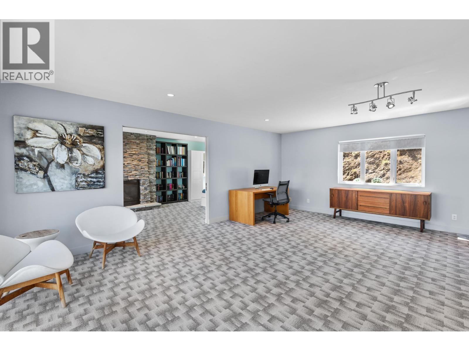 901 Westside Road S Unit# 7, West Kelowna