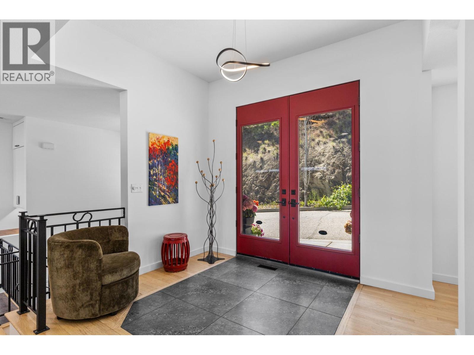 901 Westside Road S Unit# 7, West Kelowna