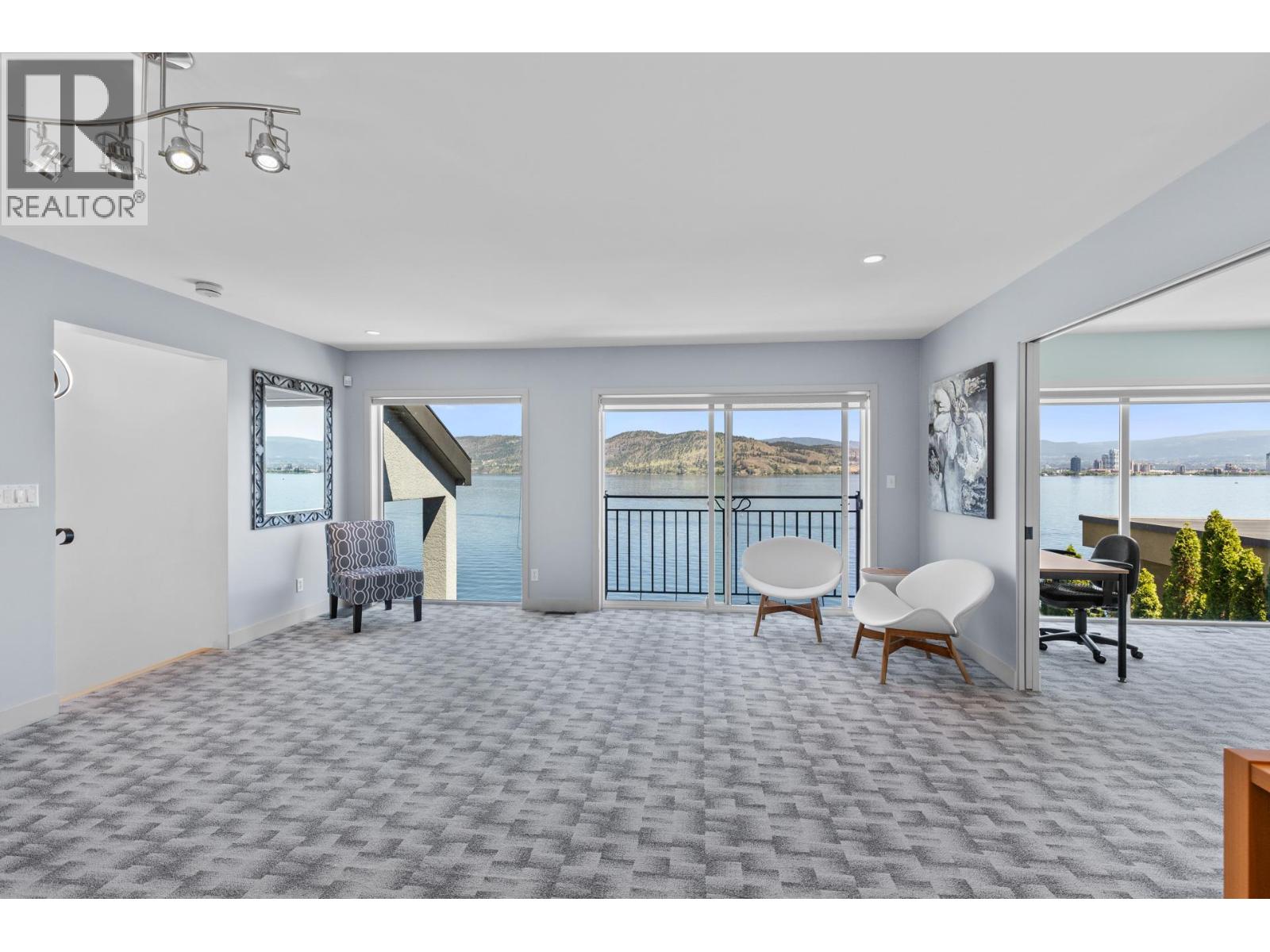 901 Westside Road S Unit# 7, West Kelowna