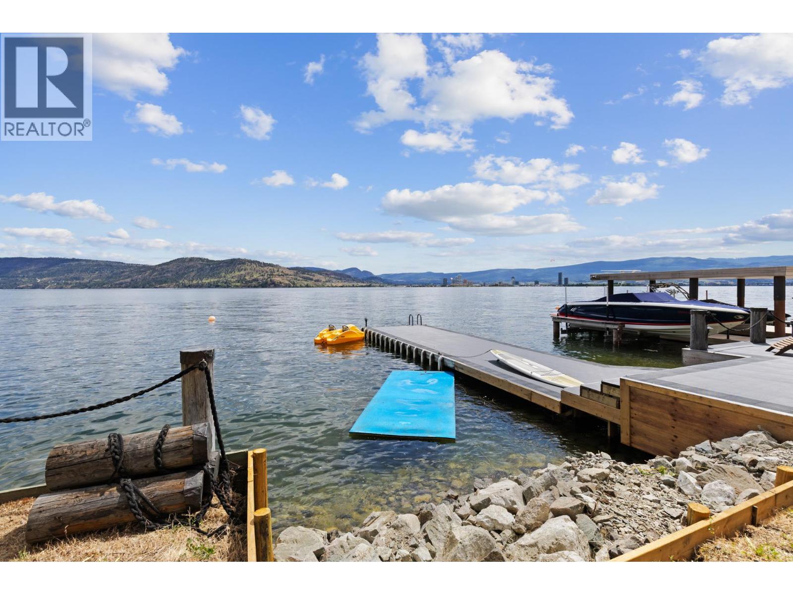 901 Westside Road S Unit# 7, West Kelowna